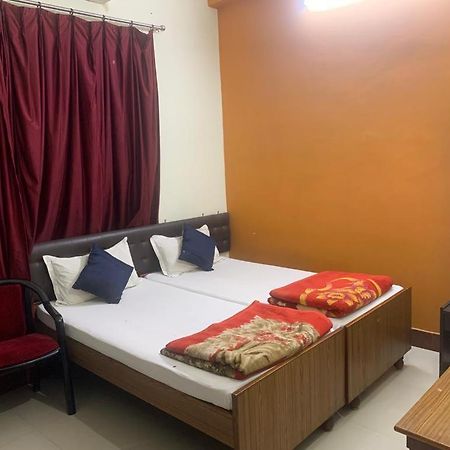 Narendra Guest House Kakarmatha Exteriör bild